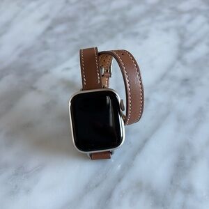 Hermes Apple Watch leather band